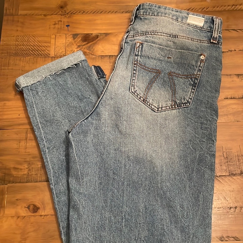 Seven7 High Rise Mom Jean